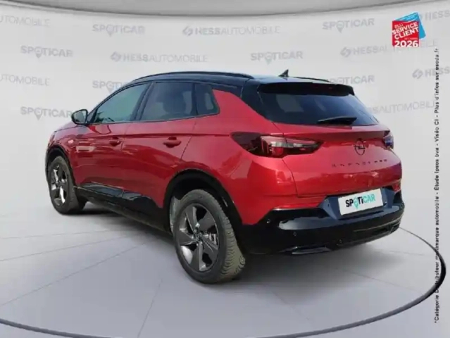 Opel Grandland 1.2 turbo 130ch gs line — photo 16