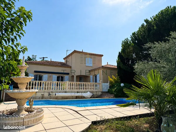 Villa 4 pièces 130 m²