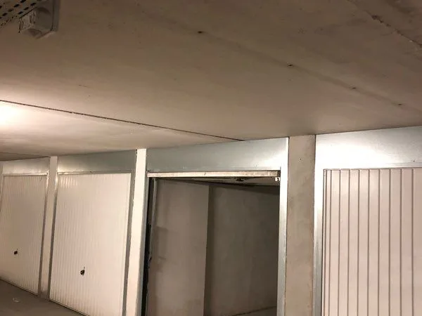 Garage box fermé