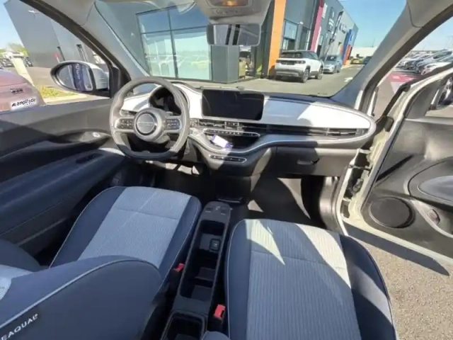Fiat 500 c e 95ch pack confort &amp; style my23 — photo 14