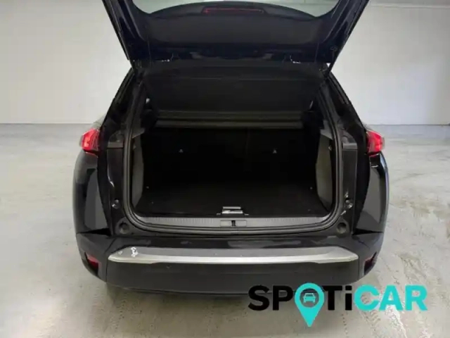 Peugeot 2008 e- 136ch style — photo 6