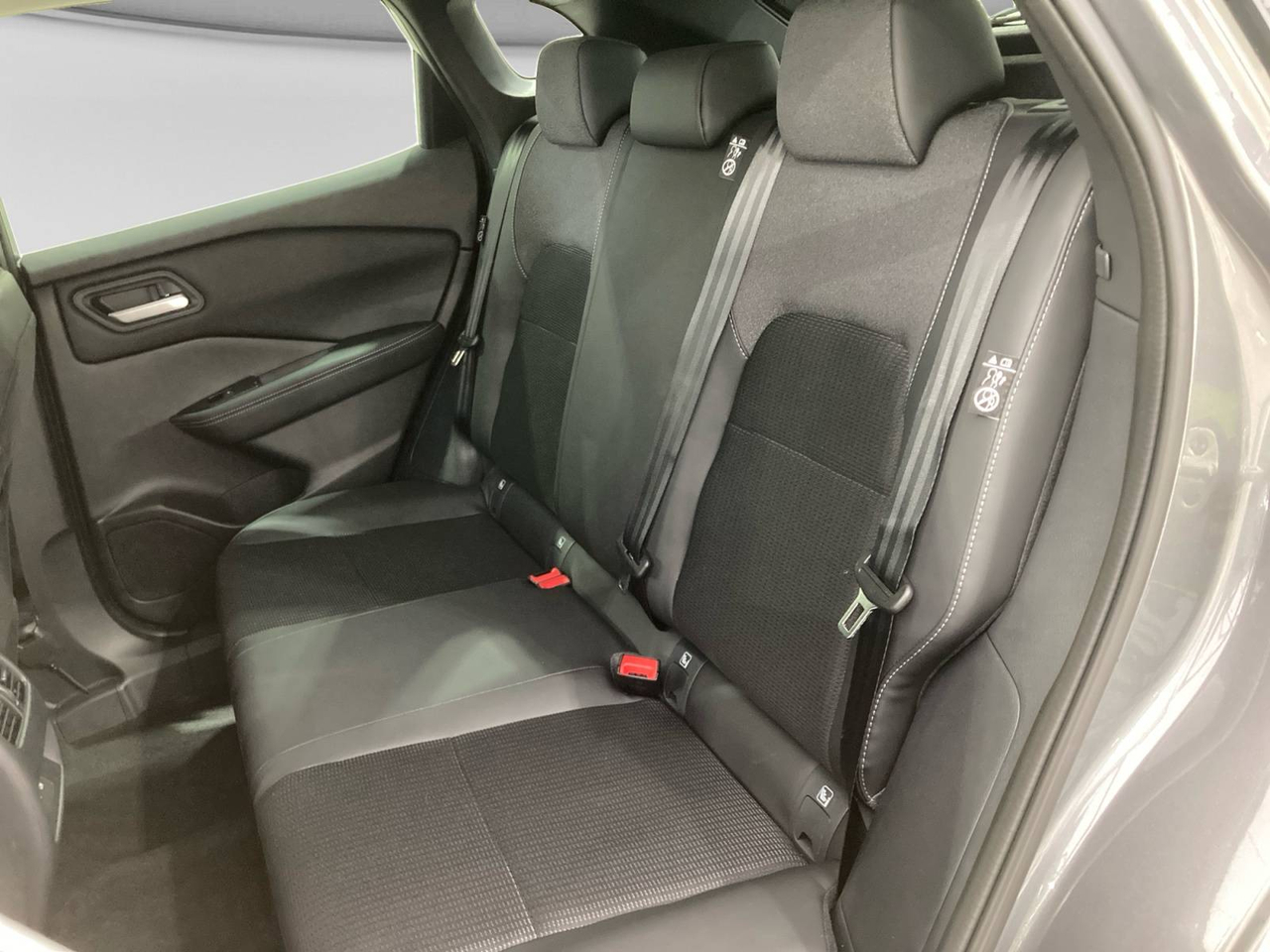 Nissan Qashqai — photo 11