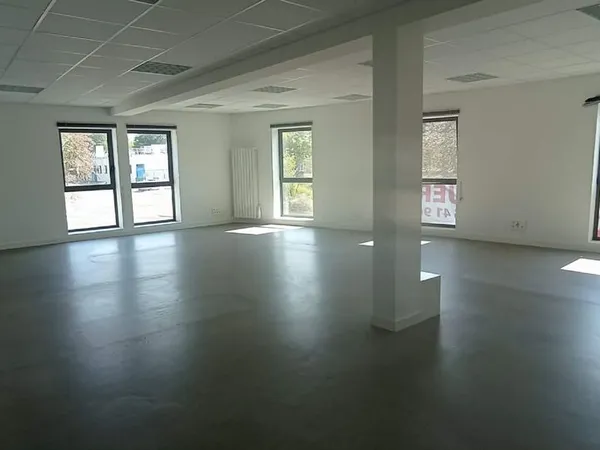 Local pour bureaux