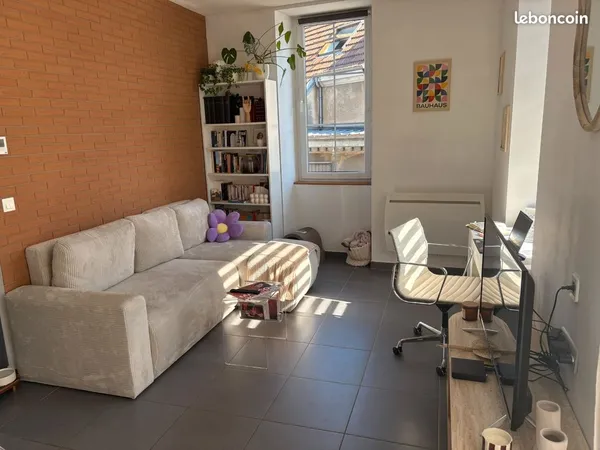 Proche gare, T3 non meublé moderne et confortable