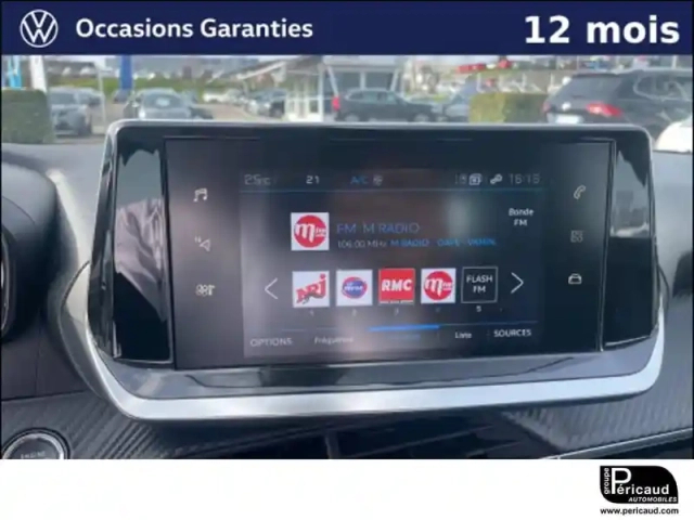 Peugeot 2008 puretech 130 s&amp;s bvm6 — photo 4