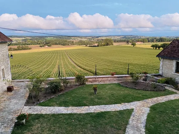 Vends maison 228m² lumineuse, vue exceptionnelle sur la Vallée de la Vienne entre Châtellerault et T