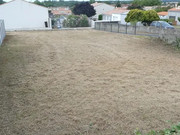 Terrain viabilisé constructible