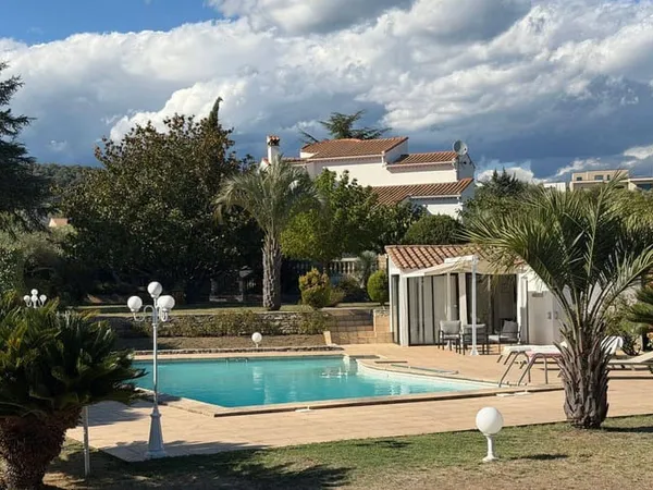 Maison 5 pièces 164 m²