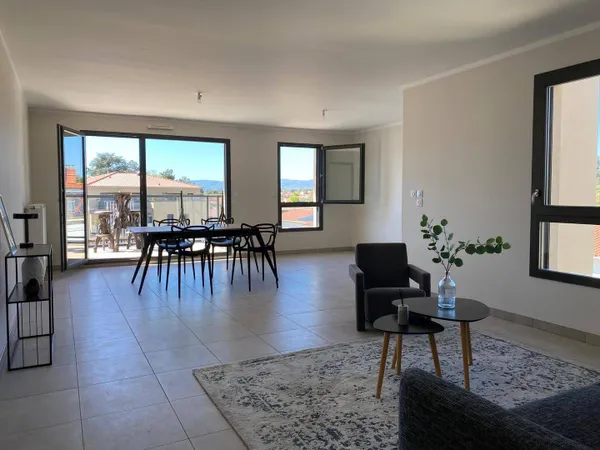 Appartement 4 pièces 104 m²
