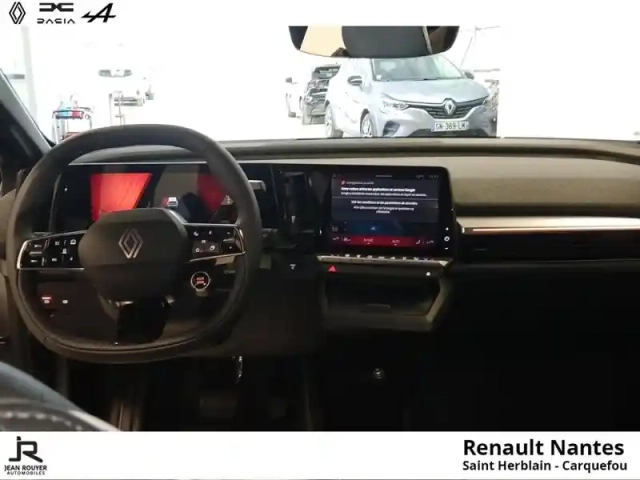 Renault Megane e-tech electric 220ch 60kwh techno autonomie confort - chargeur ac 22kw triphasé — photo 10