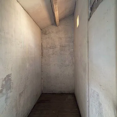 Grenier / espace de stockage sécurisé - Dijon centre - env. 5 m²