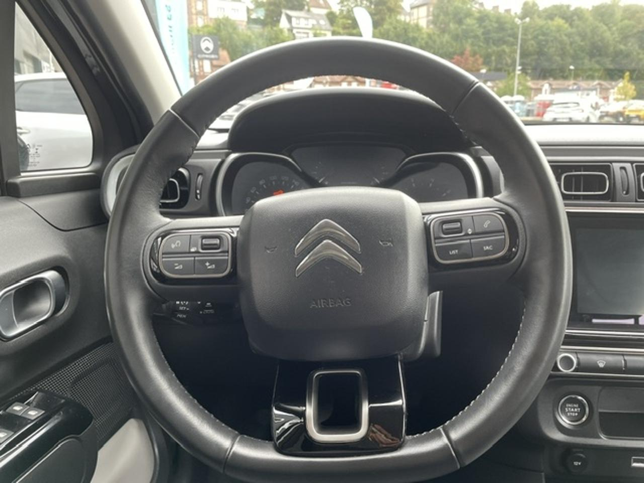 Citroën C3 puretech 110 s&s bvm6 shine pack — photo 22