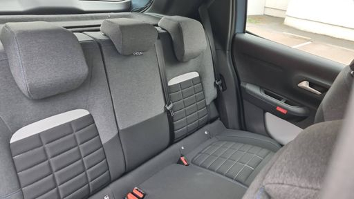 Citroen C3 1.2 Turbo 100 - Plus – 2025 – 6141 km – Essence – Boîte Manuelle — photo 36