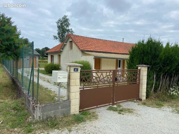 Maison avec terrain à louer