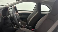 Toyota Aygo X 1.0 VVT-i 72ch Dynamic MY23 — photo 12
