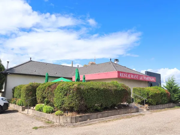 Murs commerciaux d'un restaurant reconnu, proche des grands axes routiers reliant Lorraine, Champagn