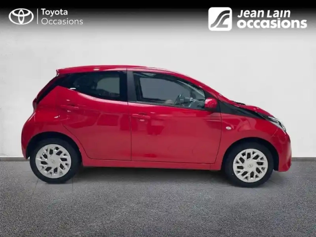 Toyota Aygo 1.0 vvt-i x-shift — photo 4