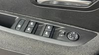 Peugeot 208 1.2 PureTech 100ch S&S Style 118g — photo 19