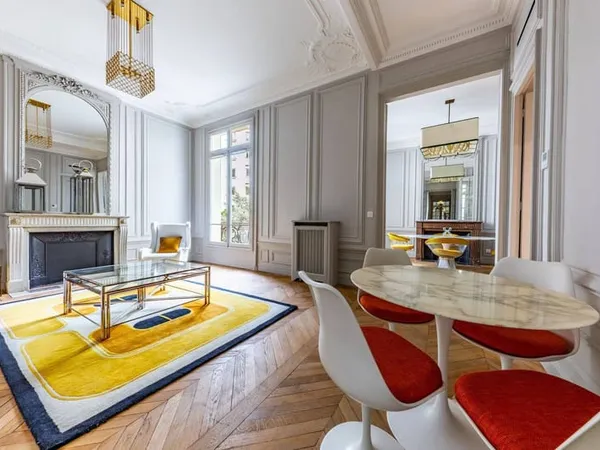 Appartement 5 pièces 156 m²