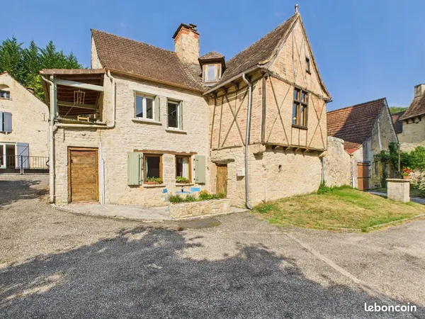 Propriété 7 pièces 170 m²