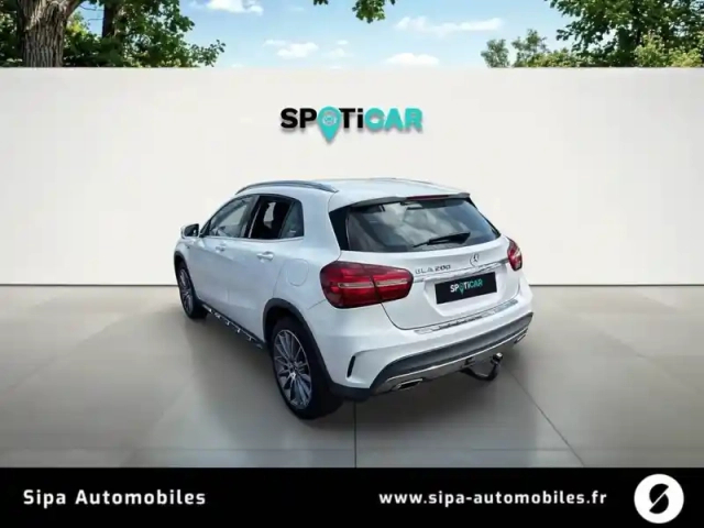 Mercedes Gla 200 7-g dct — photo 3