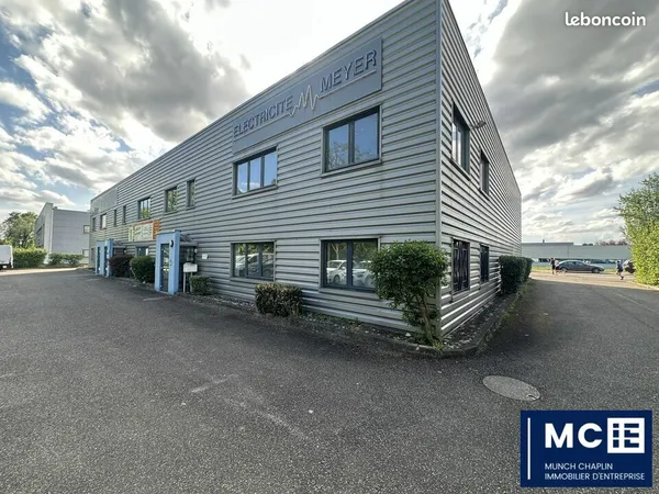 LOCAL D'ACTIVITE 360 m² OSTWALD