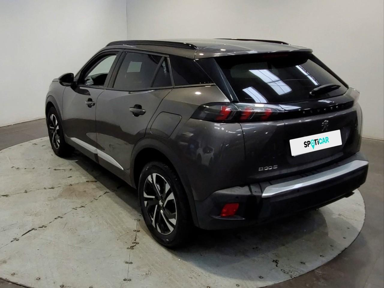 Peugeot 2008 puretech 100 s&s bvm6 allure — photo 3