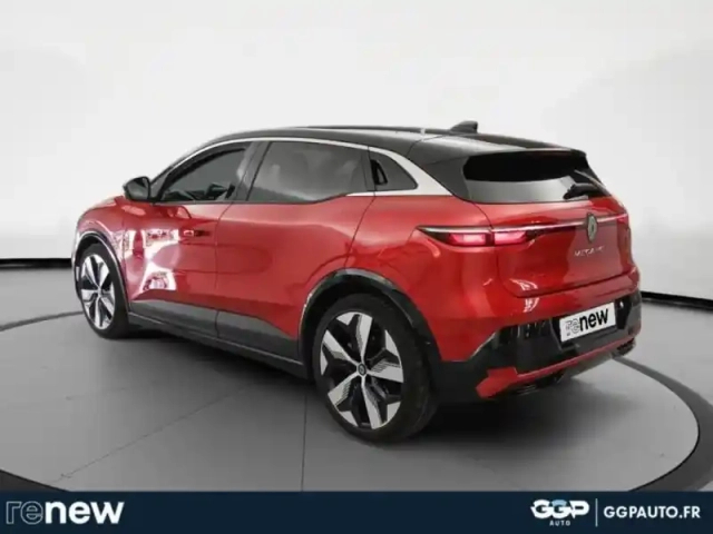 Renault Megane e-tech electric ev60 220ch techno super charge -b — photo 3