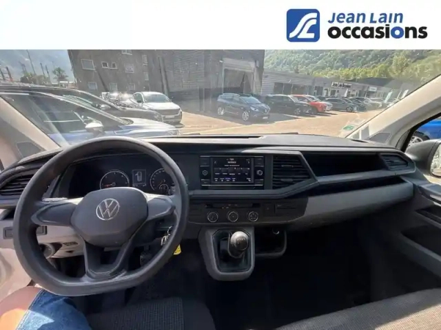 Volkswagen Transporter 6.1 van l1h1 2.0 tdi 150 bvm6 4motion — photo 3