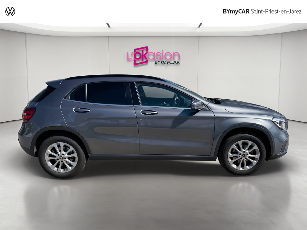 Mercedes GLA 200 d 7-G DCT — photo 6