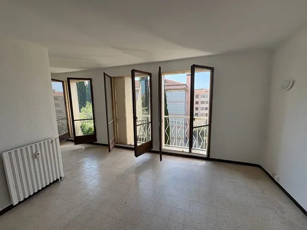 Appartement T3/4 - 76m² - à louer AIX-EN-PROVENCE