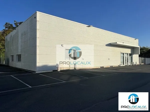 LOCAL D'ACTIVITE 721 m² COMPIEGNE