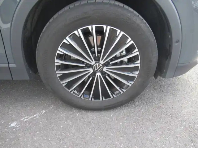 Volkswagen Tiguan 1.5 ehybrid 272ch dsg6 — photo 45