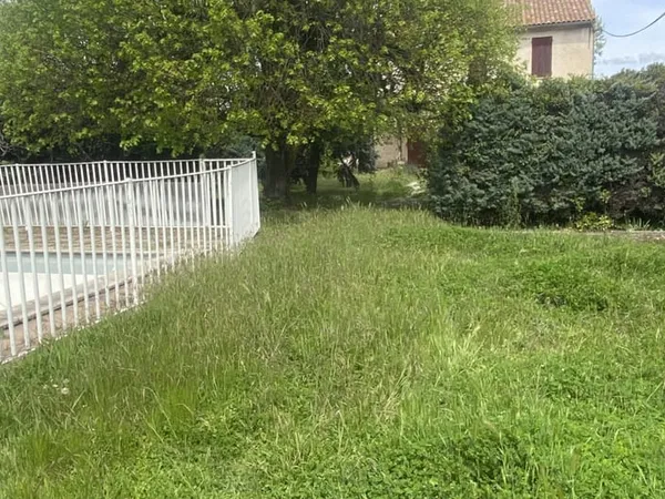 ENSEMBLE IMMOBILIER 13610 LE PUY SAINTE REPARADE