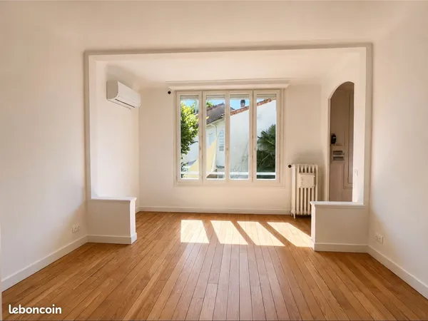 Appartement T3 entièrement rénové - Jardin, bureau indépendant et garage