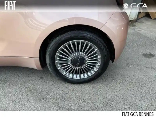 Fiat 500 e 118ch icône — photo 4