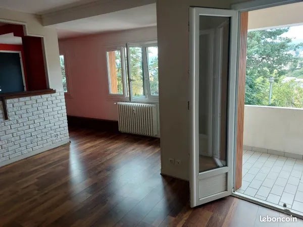 Appartement vue dégagée Gap 05