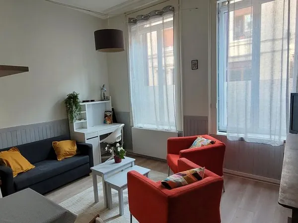 T2 meublé quartier B Delespaul