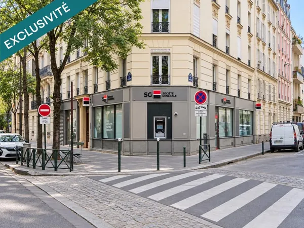 MURS OCCUPÉS  BANQUE SOCIÉTÉ GÉNÉRALE DEPUIS 1968