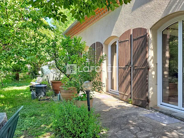 Maison 6 pièces 174 m²