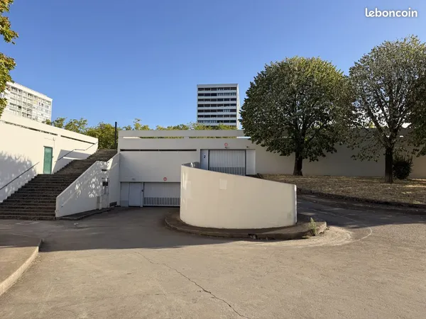 Parking/box 15 m² Angers