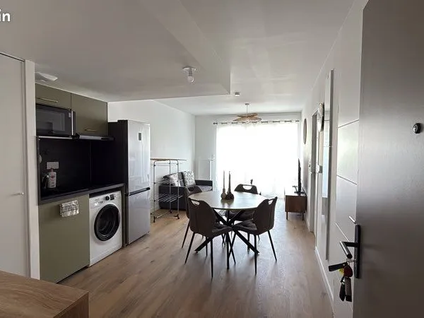 Appartement, centre-ville, Challans, 41 m² plus balcon 15 m²