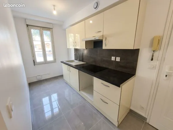 Grand T2 de 50 m² — Mâcon (Rue Rambuteau) 🌿
