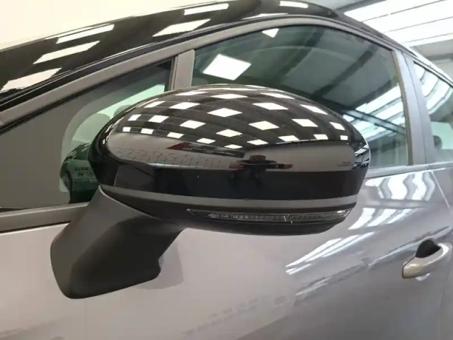 Renault Captur e-tech 145 - 21 — photo 37