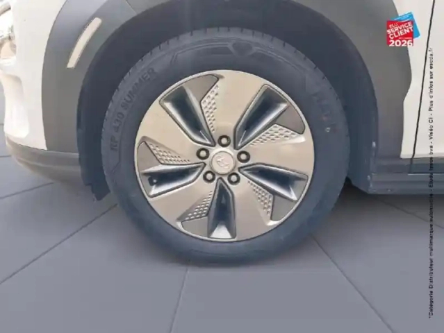 Hyundai Kona electric 64 kwh 204 ch executive — photo 10