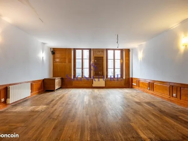 Duplex 5 pièces 148 m²