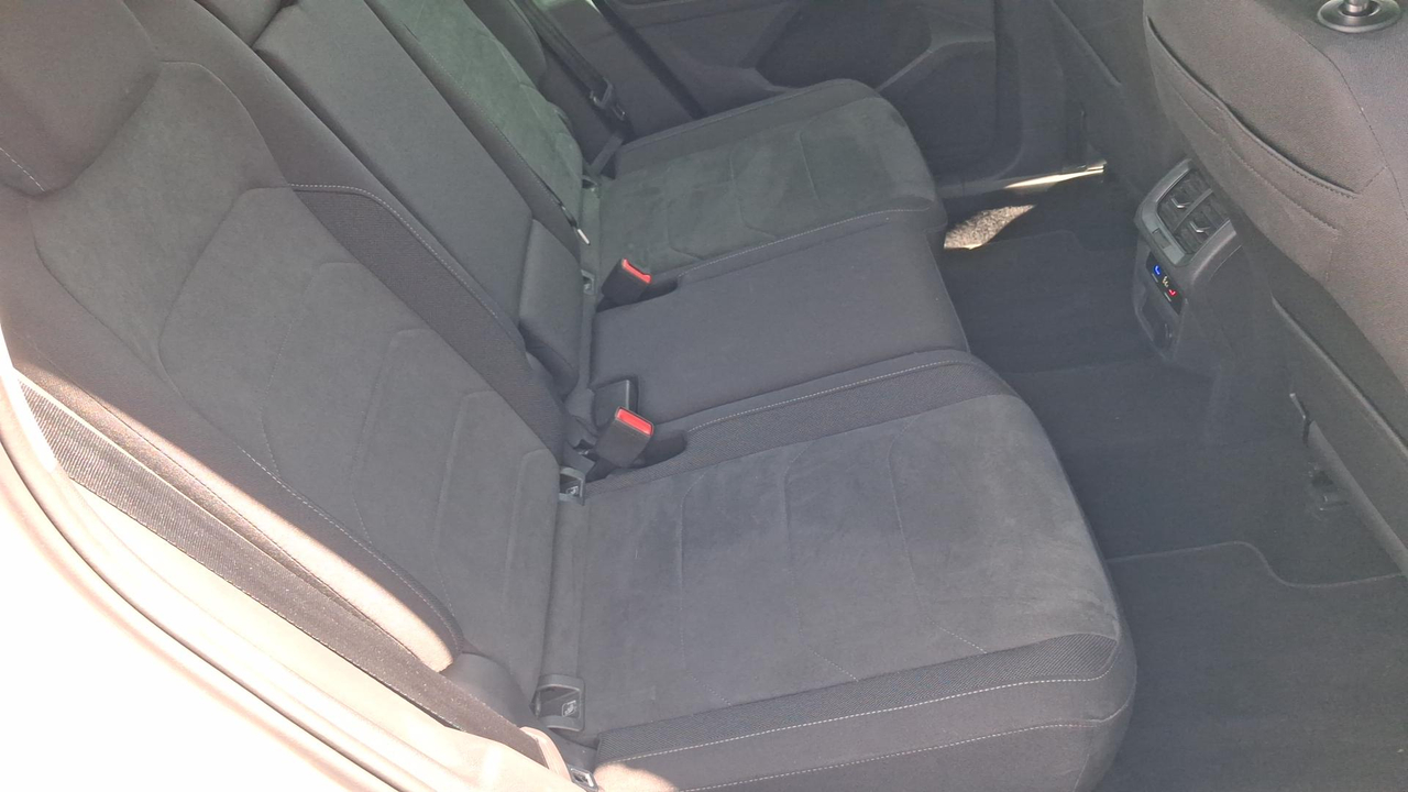 Volkswagen Tiguan 1.4 eHybrid 245ch DSG6 — photo 21