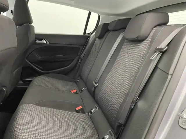 Peugeot 308 puretech 110ch s&amp;s bvm6 — photo 46