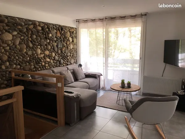 Appartement T4 (souplexe) dans quartier calme