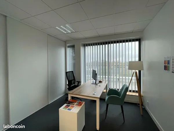Bureaux 140 m²